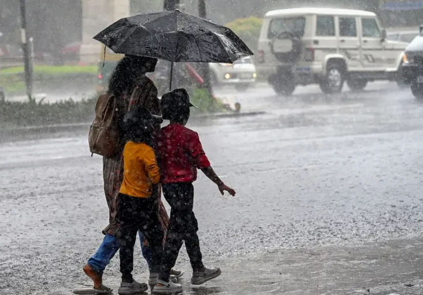 സംസ്ഥാനത്ത് കാലവർഷം കനക്കുന്നു; 8 ജില്ലകളിൽ യെല്ലോ അലർട്ട്, ജൂൺ 9 മുതൽ ട്രോളിംഗ് നിരോധനം