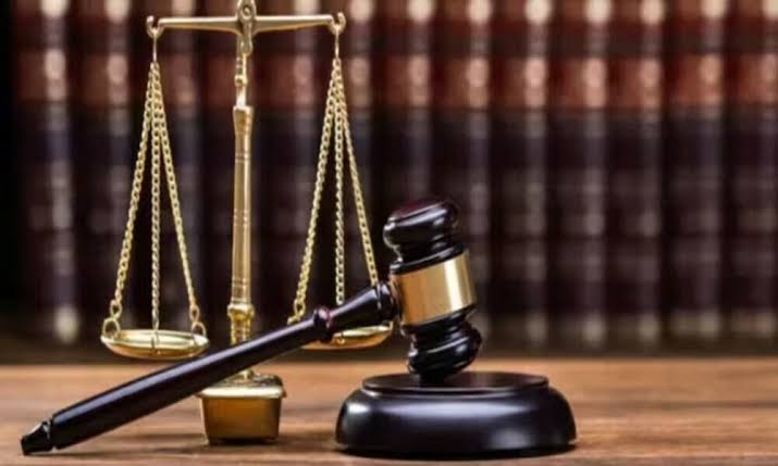 ദളിത് യുവതിയെ പീഡിപ്പിച്ച കേസ്: മുൻ കോൺഗ്രസ് കൗൺസിലർ പ്രശോഭിന് ജാമ്യമില്ല