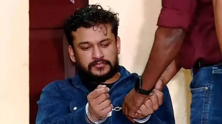 അർജുൻ ആയങ്കിയുടെ മൊബൈൽ ഫോൺ കണ്ടെത്തി; കാപ്പ ചുമത്താനുള്ള നടപടികൾ വേഗത്തിലാക്കി പോലീസ്
