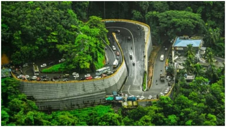 താമരശ്ശേരി ചുരത്തിൽ ഗതാഗത നിയന്ത്രണം; അനാവശ്യ യാത്രകൾ ഒഴിവാക്കാൻ കളക്ടറുടെ നിർദേശം