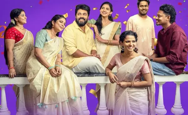 മലയാള സിനിമാ ചരിത്രത്തിൽ പുതിയ റിക്കോർഡ്; 300 കോടിയും കടന്ന് ‘ബെത്‌ലഹേം കുടുംബ യൂണിറ്റ്’ ഇൻഡസ്ട്രി ഹിറ്റിലേക്ക്