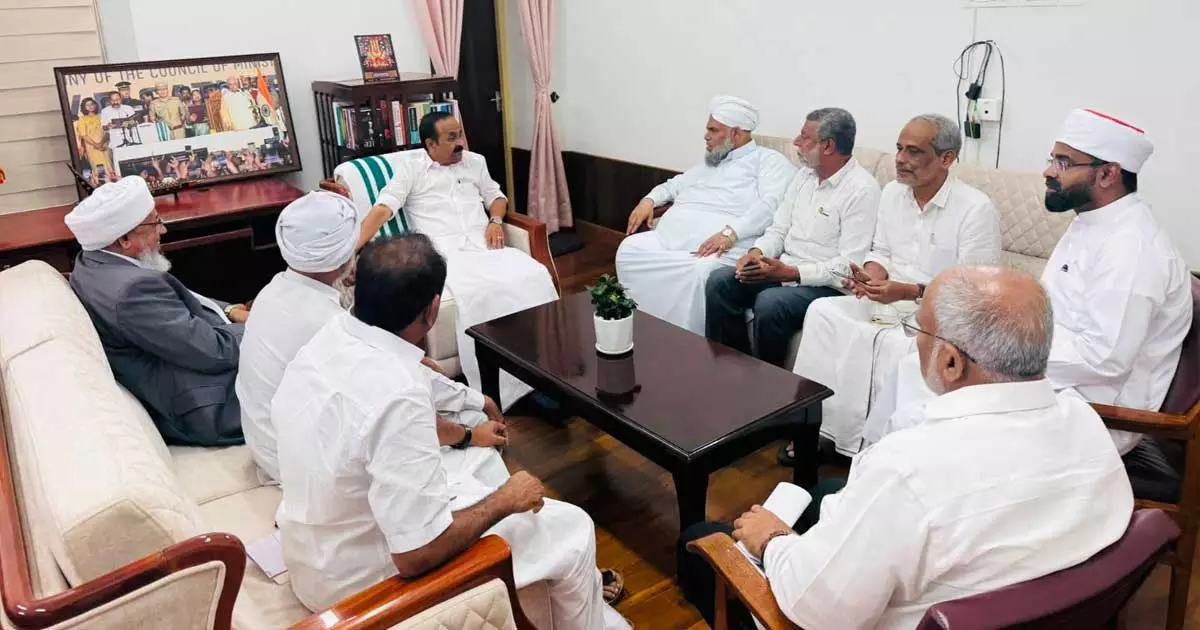 കാന്തപുരത്തിന്റെ പ്രസ്താവനയിലെ നിലപാടിൽ മാറ്റമില്ല; എ.പി വിഭാഗം നേതാക്കളുമായുള്ള കൂടിക്കാഴ്ചയിൽ മുഖ്യമന്ത്രി