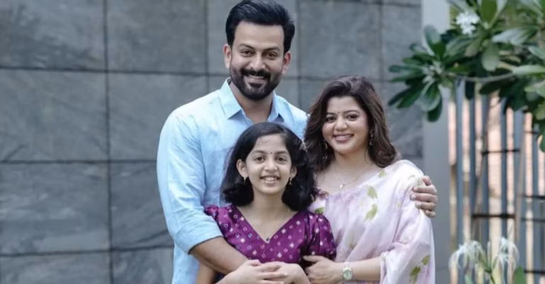 മക്കളോട് സംസാരിക്കേണ്ടത് മാതാപിതാക്കളുടെ ഉത്തരവാദിത്തം; മകൾ അലംകൃത വളരുന്ന സാഹചര്യത്തെക്കുറിച്ച് പൃഥ്വിരാജ്